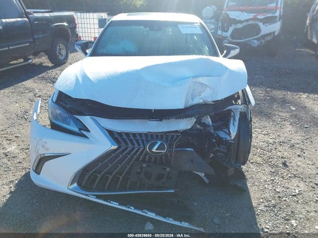2023 LEXUS ES 300H 6