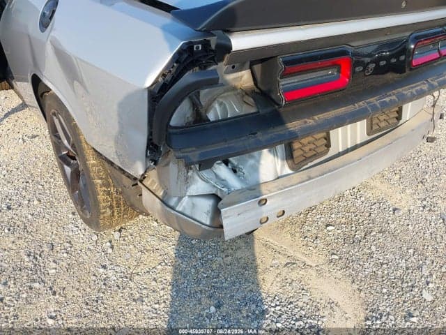 2021 DODGE CHALLENGER SXT 6