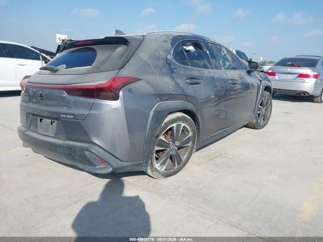 2019 LEXUS UX 200 4