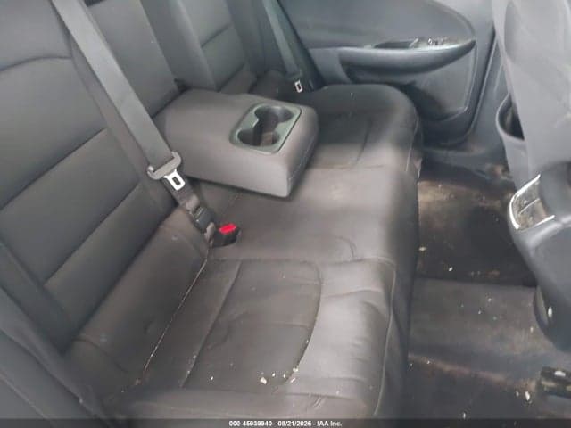 2017 CHEVROLET MALIBU 1LT 8
