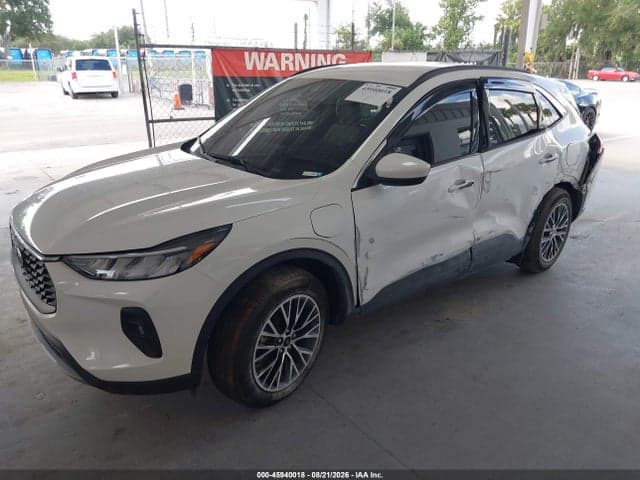 2023 FORD ESCAPE PHEV 2