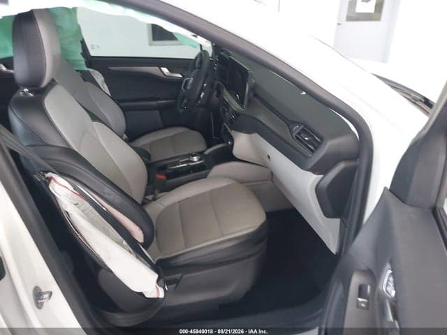 2023 FORD ESCAPE PHEV 5