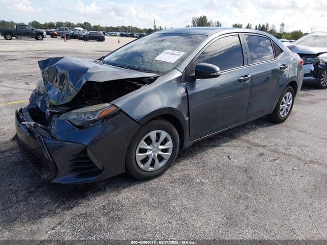 2019 TOYOTA COROLLA SE 2