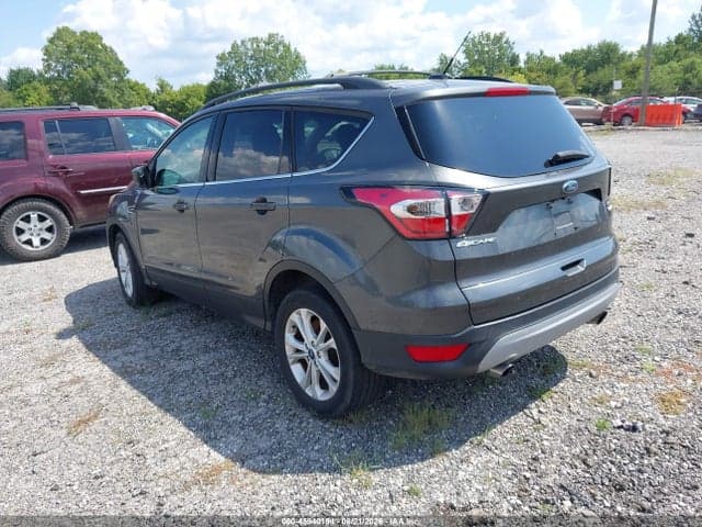 2018 FORD ESCAPE SE 3