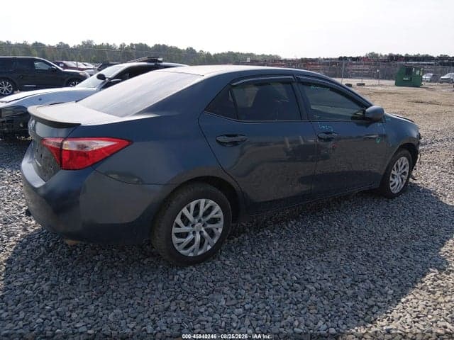 2019 TOYOTA COROLLA LE 4
