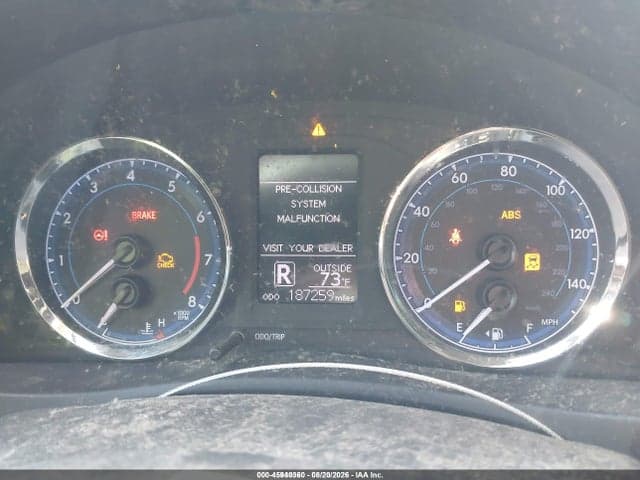 2019 TOYOTA COROLLA L 8