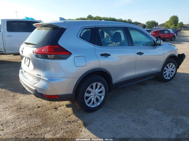 2017 NISSAN ROGUE S 4