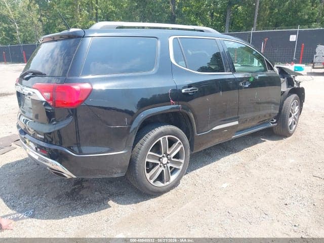 2017 GMC ACADIA DENALI 4