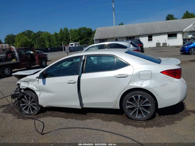 2017 TOYOTA COROLLA SE 14
