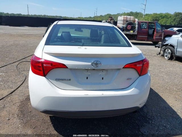 2017 TOYOTA COROLLA SE 16