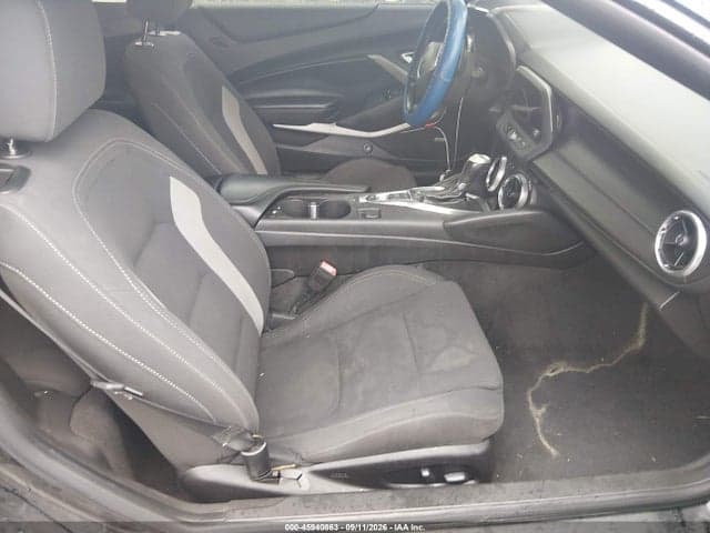 2018 CHEVROLET CAMARO 1LT 5