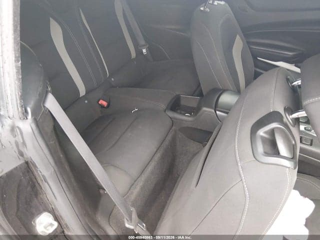 2018 CHEVROLET CAMARO 1LT 8