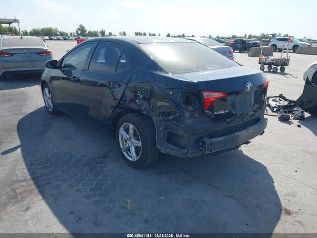 2017 TOYOTA COROLLA LE 3