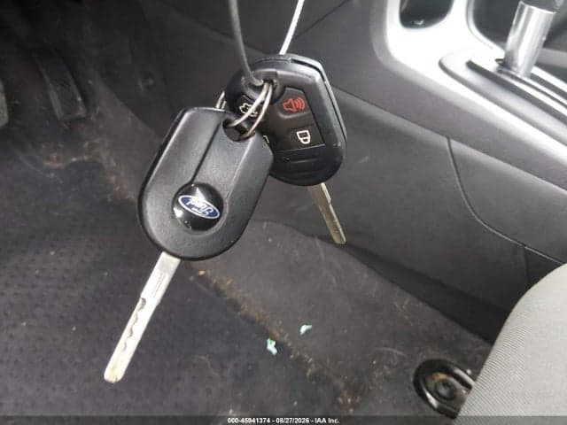 2019 FORD FIESTA SE 11