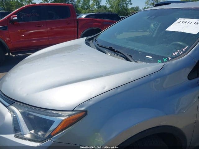 2017 TOYOTA RAV4 LE 6