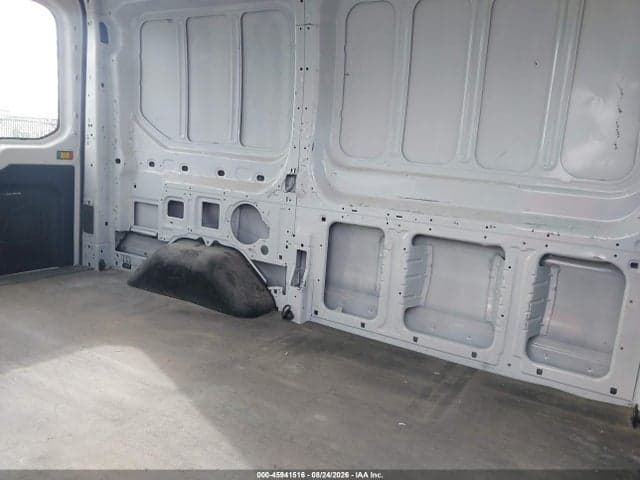 2022 FORD TRANSIT-150 8