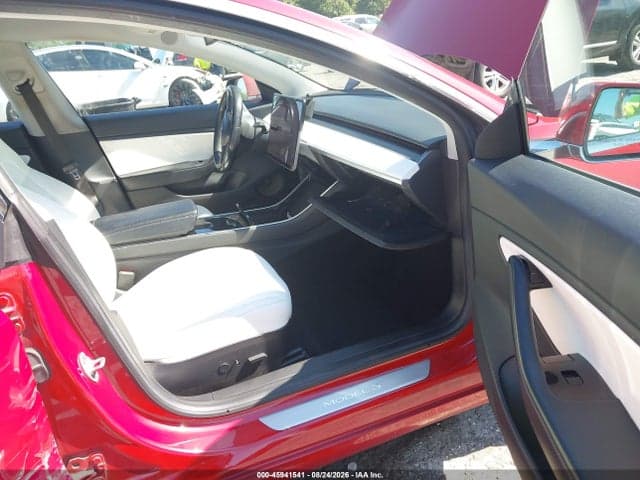 2018 TESLA MODEL 3 LONG RANGE/PERFORMANCE 5