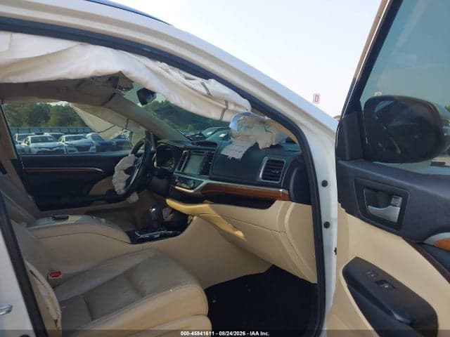 2017 TOYOTA HIGHLANDER LIMITED 5