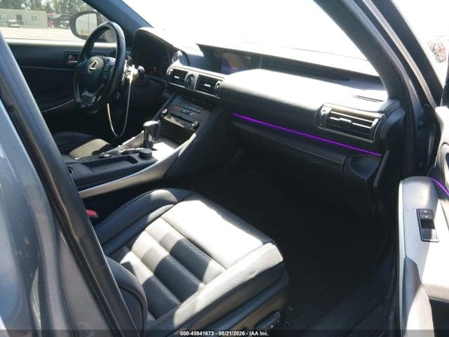 2018 LEXUS IS 300 5