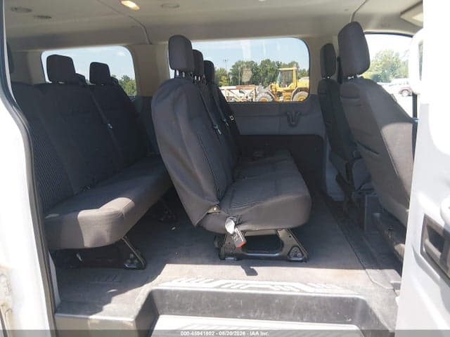 2019 FORD TRANSIT-150 XL 8