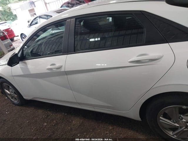 2026 HYUNDAI ELANTRA SE 14