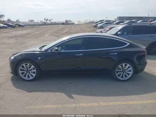 2018 TESLA MODEL 3 LONG RANGE/MID RANGE 4