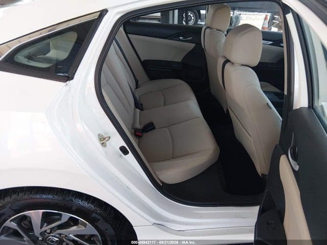 2017 HONDA CIVIC EX 8