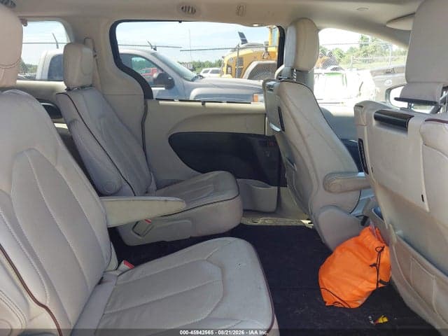 2017 CHRYSLER PACIFICA LIMITED 8