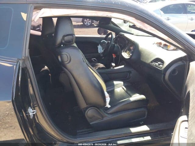 2018 DODGE CHALLENGER SXT PLUS 5