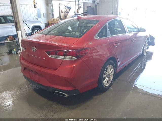 2019 HYUNDAI SONATA SE 4