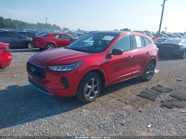 2023 FORD ESCAPE ST-LINE 2
