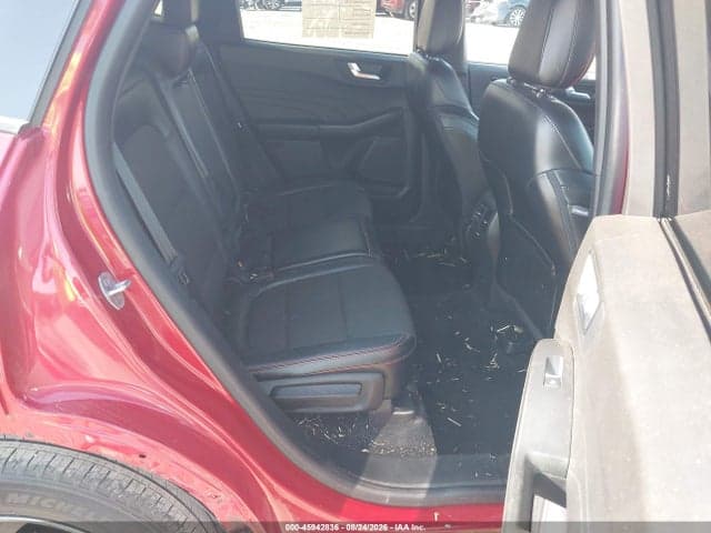 2023 FORD ESCAPE ST-LINE 8