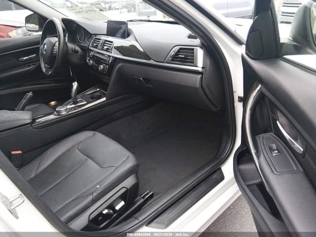 2017 BMW 320I 5