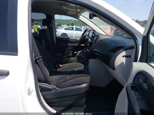 2019 DODGE GRAND CARAVAN SE 5