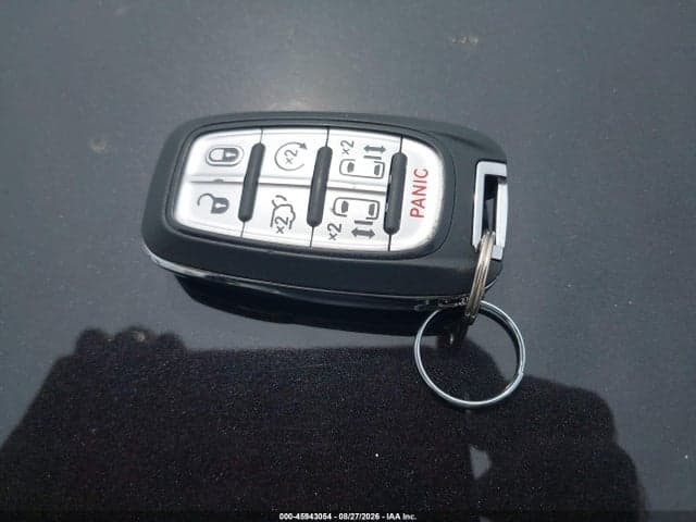 2026 CHRYSLER PACIFICA SELECT 11
