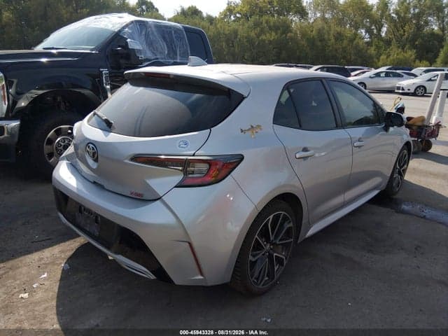 2020 TOYOTA COROLLA XSE 4