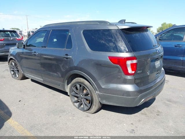 2017 FORD EXPLORER XLT 3
