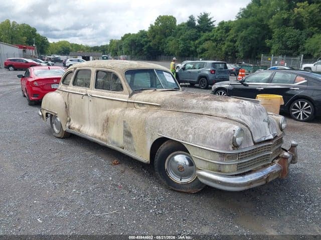 1948 CHRYSLER WINDSOR 1