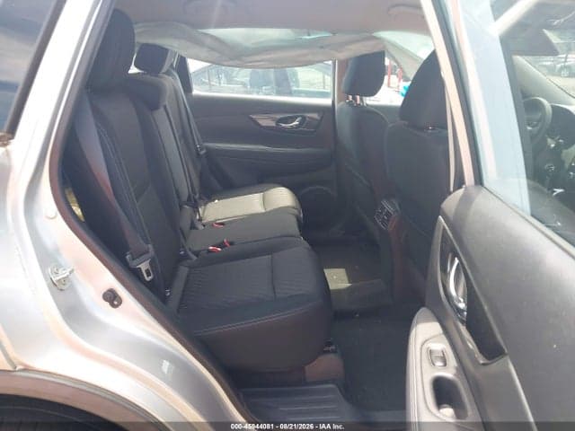 2018 NISSAN ROGUE S 8