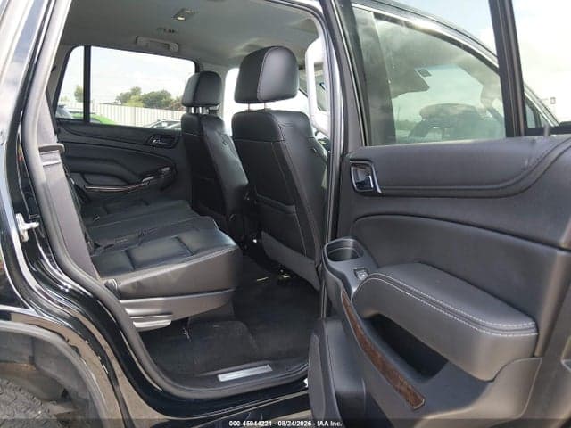 2017 CHEVROLET TAHOE LT 8
