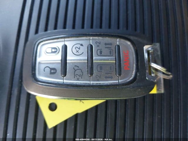 2026 CHRYSLER PACIFICA LIMITED 11