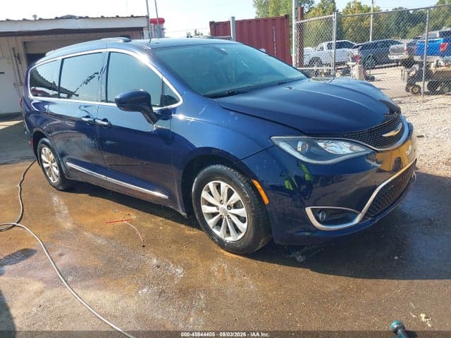 2017 CHRYSLER PACIFICA TOURING-L 1