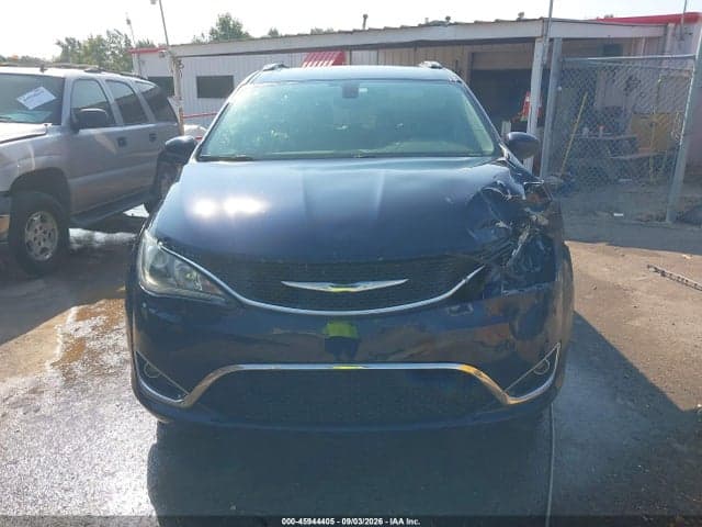 2017 CHRYSLER PACIFICA TOURING-L 13