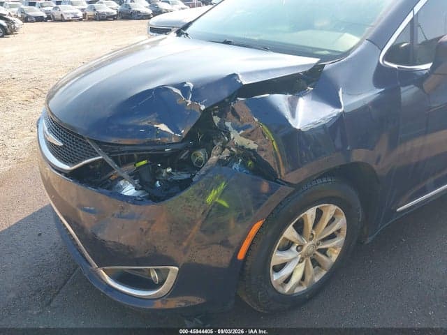 2017 CHRYSLER PACIFICA TOURING-L 6