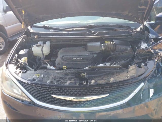 2017 CHRYSLER PACIFICA TOURING-L 10