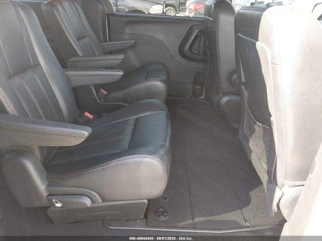 2018 DODGE GRAND CARAVAN GT 8