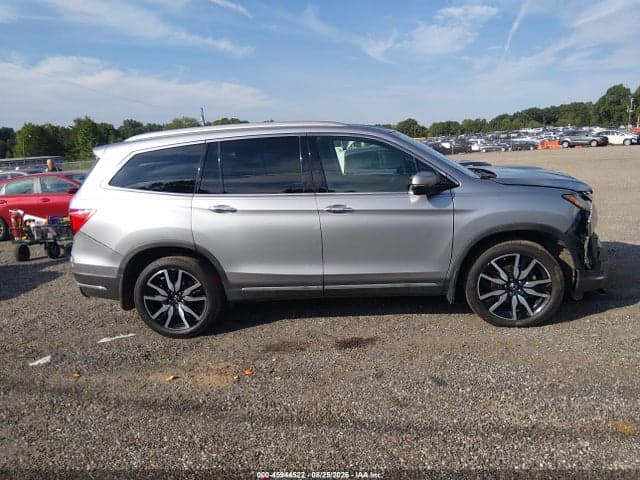 2019 HONDA PILOT TOURING 13