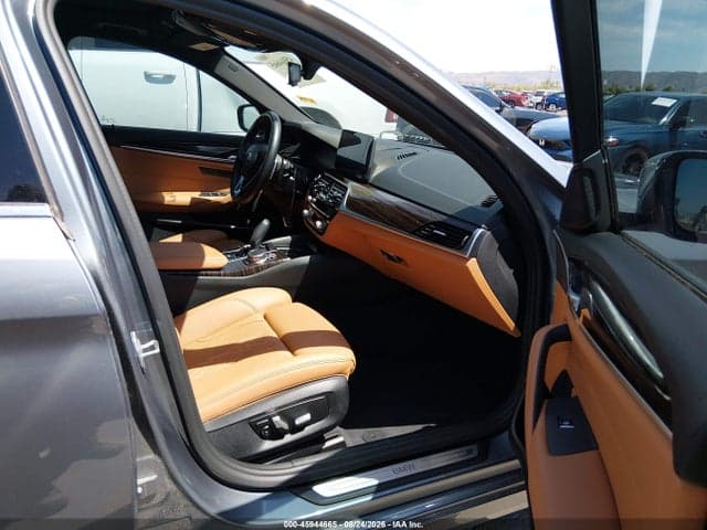2021 BMW 530I 5
