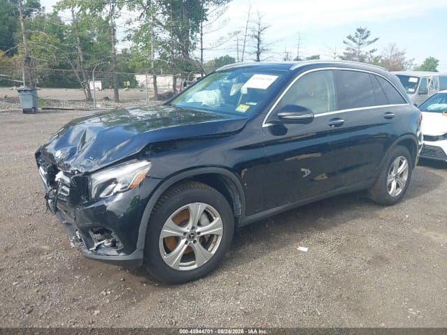 2017 MERCEDES-BENZ GLC 300 4MATIC 2