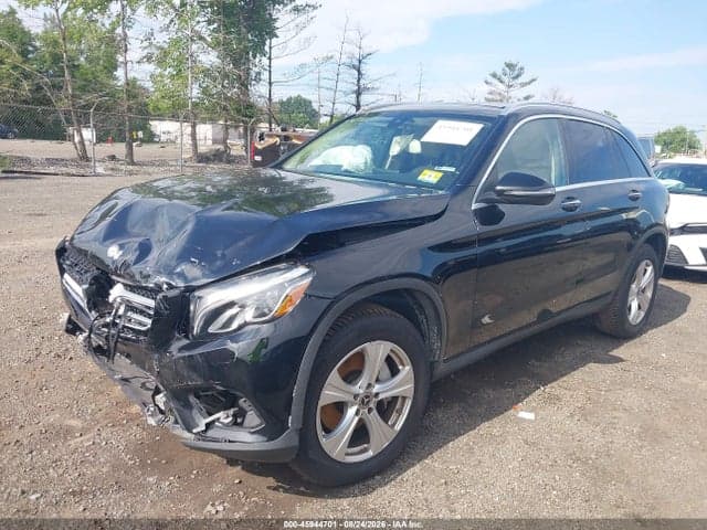 2017 MERCEDES-BENZ GLC 300 4MATIC 6
